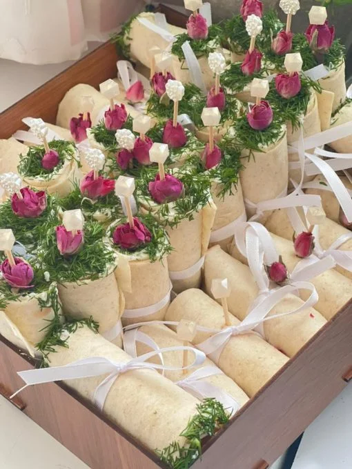 نان و پنیر سفره عقد